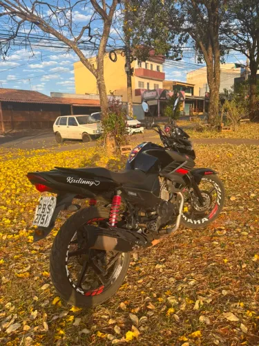 Yamaha Fazer 150 - Linda e conservada 