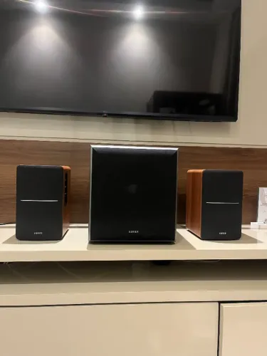 Kit de monitores de áudio R1280Ts + Subwoofer T5-V2 da EDIFIER