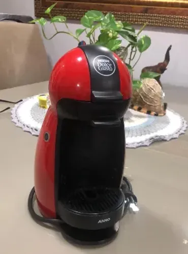 Cafeteira expresso Arno Dolce Gusto Piccolo