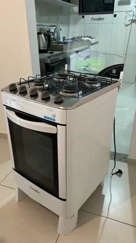 Fogão 4 Bocas da Esmaltec modelo Ágata, em EXCELENTE ESTADO! Ótimo preço!