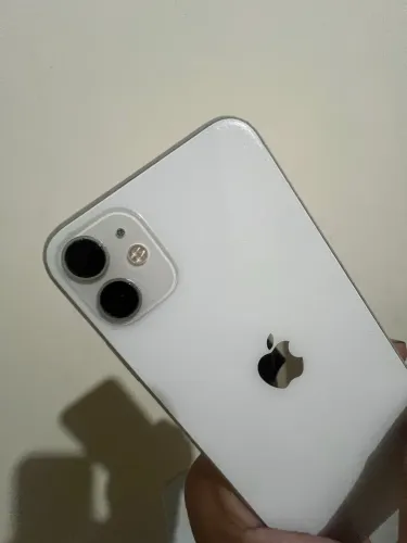 iPhone 11 64 GB
