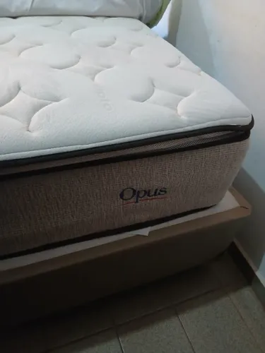 Cama box bipartida + Colchão Opus