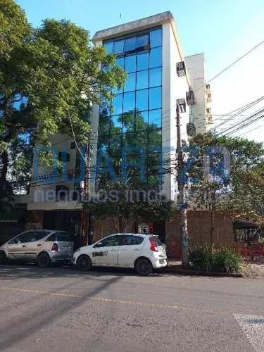 Conjunto Comercial locação na Cidade Baixa com 2 salas, recepção condomínio com portaria.