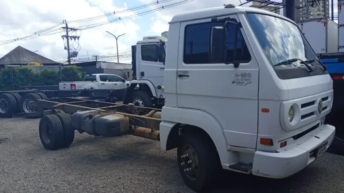 VW 8150, motor cumins