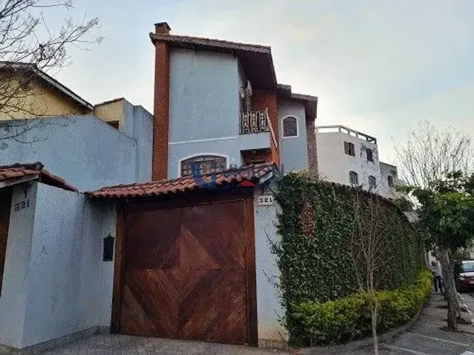 Sobrado para comprar Jardim Santa Terezinha Taboão da Serra