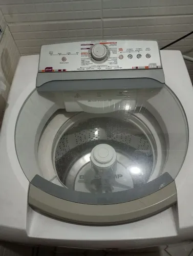 Máquina de lavar Brastemp 11kl perfeito estado 220w