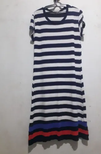 Vestido Kinky listrado 