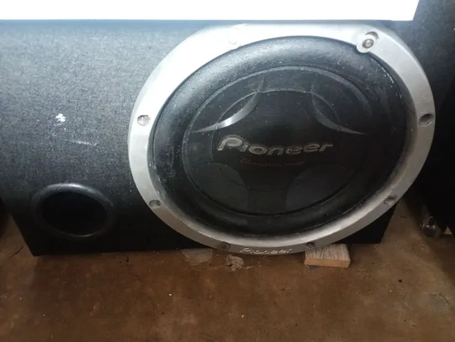 Caixa Subwoofer de 12 da Pioneer Champion de 400 whats