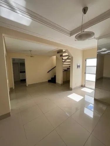 Vende-se Sobrado no Condomínio Residencial Sevilla codigo: 322908