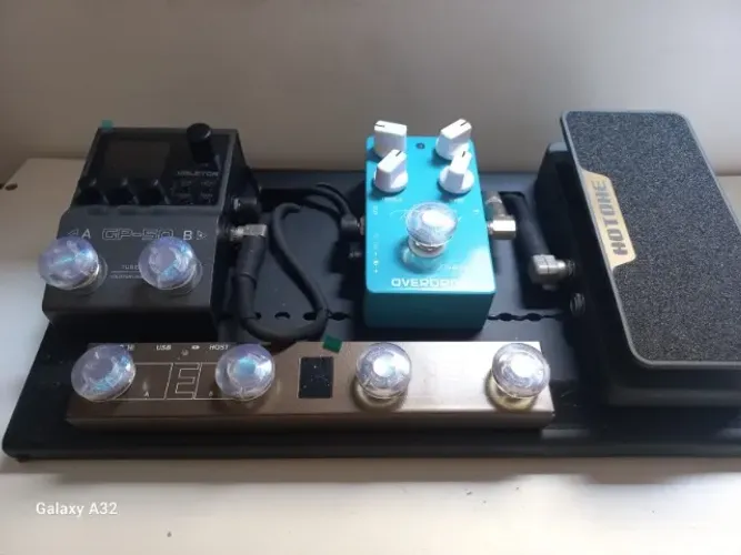 Pedalboard Compacto Completo