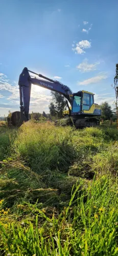 Escavadeira volvo ec140blcm 