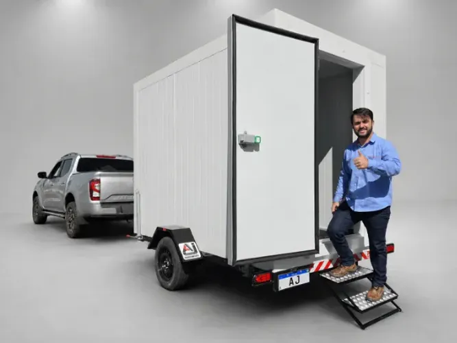 Carretinha AJ Ice Trailer - A solução ideal em câmara fria frigorifica móvel para eventos