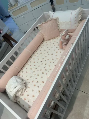 BERÇO 3 EM 1 NOVO + COLCHÃO + ENXOVAL