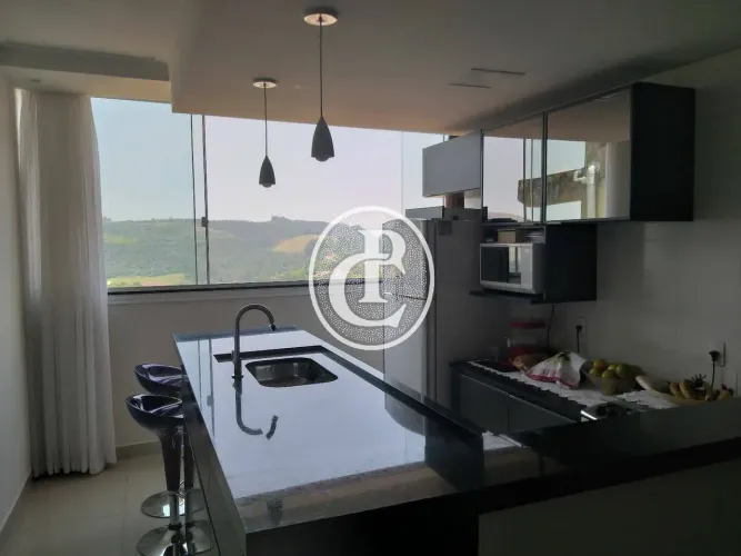 Casa com 2 Suítes, Terraço e Excelente Potencial Paraibuna/SP