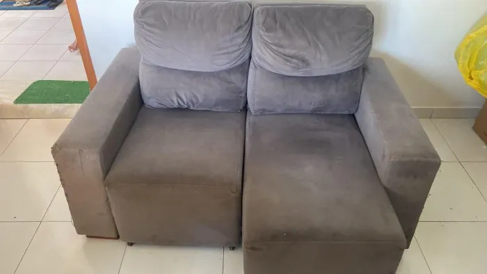 Sofá 2 lugares