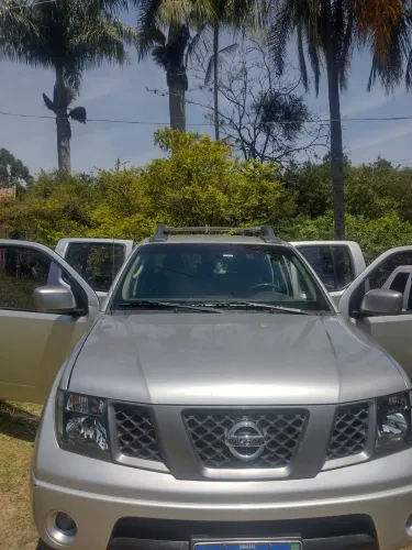 Nissan Frontier LE Attack CD 4X4 2.5 TB Die.aut 2013