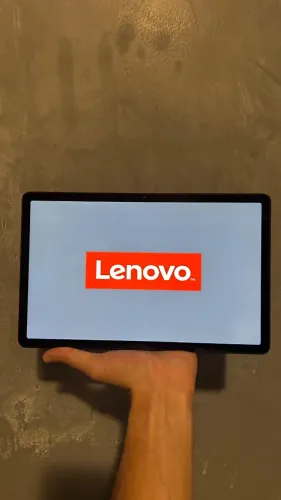 Tablet Lenovo P11 - Chip celular - 64GB memória