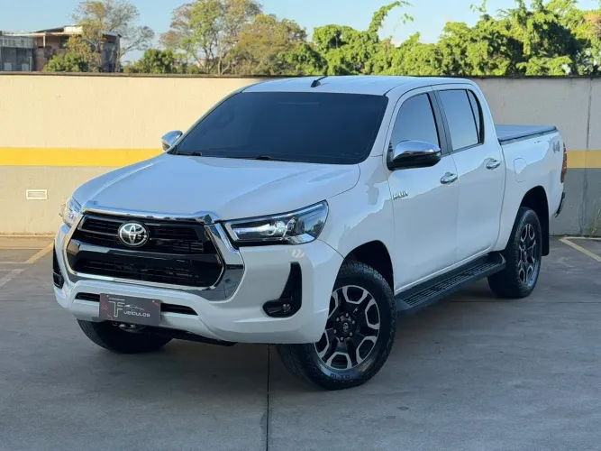 Toyota Hilux CD 4X4 2.8 Diesel Mec. 2020