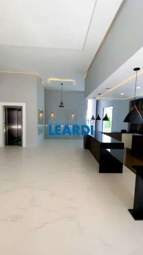CASA EM CONDOMÍNIO - TAMBORÉ - SP