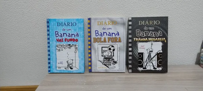 Lote 3 Livros Diário de um banana - Capa dura - vol. 15, 16 e 17