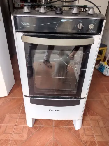 Vende-se e 4 bocas funcionando perfeitamente 