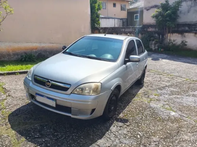 Chevrolet Corsa Sed. Premium 1.4 8V Econoflex 4P 2011