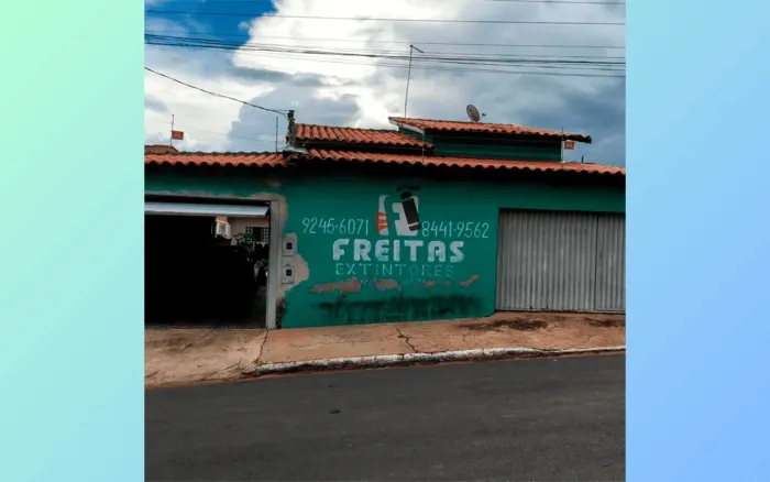 Casa à Venda - Condomínio Portugal, Senador Canedo