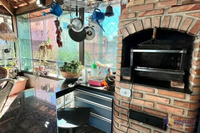 Cobertura à venda no Santa Amélia, BH Descubra esta incrível cobertura à venda em Santa Am