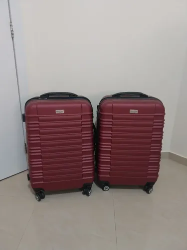 Vendo 2 malas de 23 kl cada uma no valor 250.00