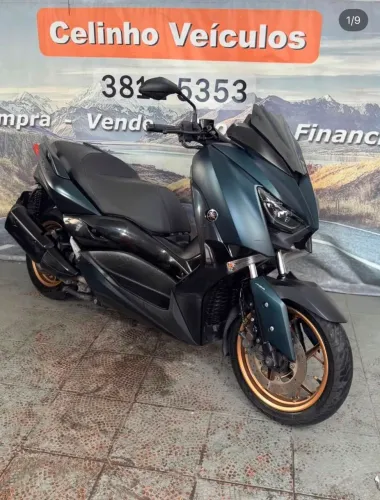 Yamaha XMAX 250 cc. - Financio em até 48x e parcelo em 21x no cartão