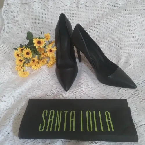 Scarpin Santa Lolla Couro Pelica Soft Preto Bico Fino NOVO