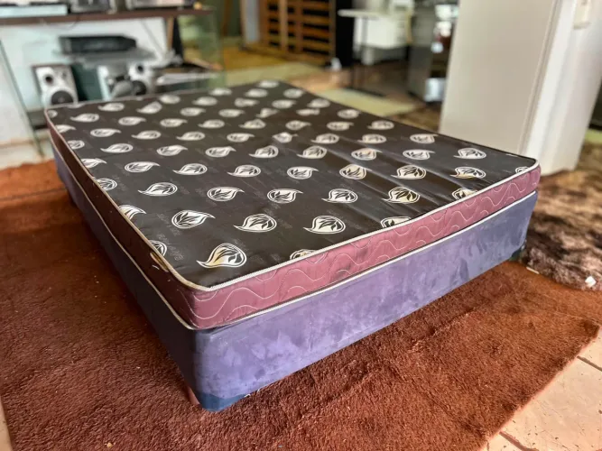 CAMA BOX DE CASAL
