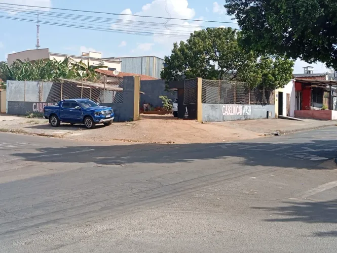 Vendo ponto de lava-jato e barbearia 60.000