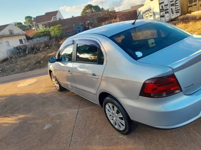 Volkswagen Voyage Comf/highli. 1.6 MI T.flex 8V 4P 2011