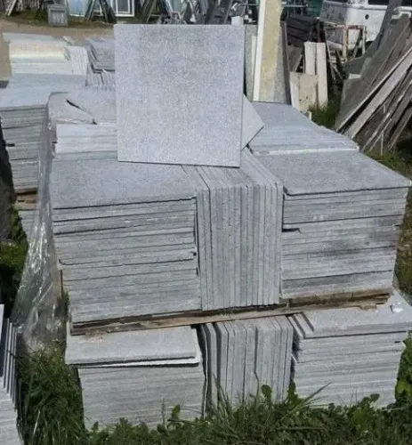 PEDRA ANTI DERRAPANTE PARA CALÇADAS, PISCINAS .