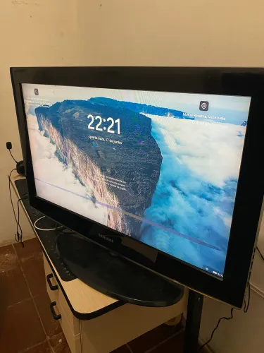 Televisão LCD 32 polegadas