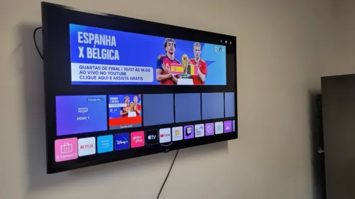 TV LG Smart 46 polegadas - perfeita