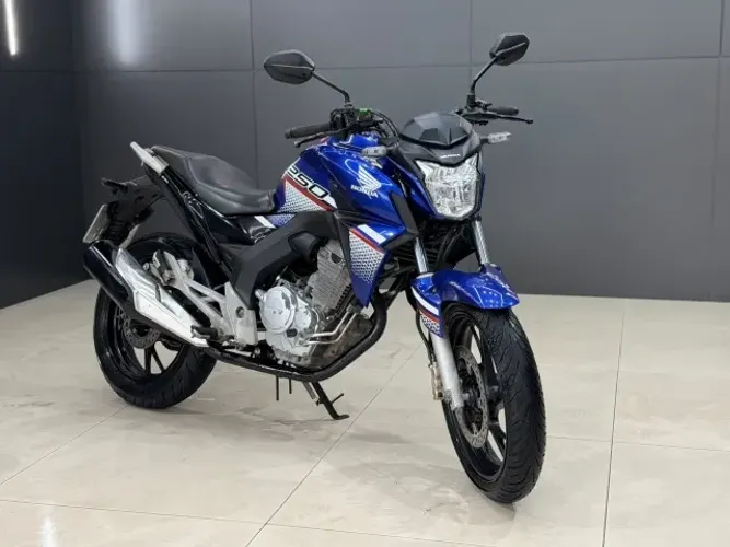 CB 250F Twister 2022 - pronta para rodar!