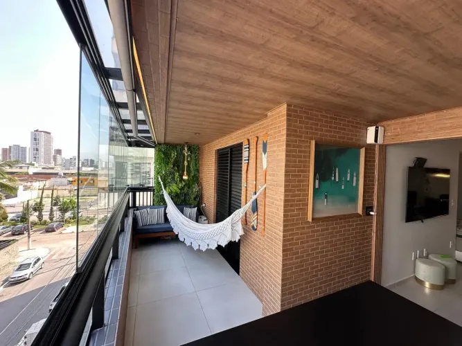 Apartamento para aluguel com 94 metros quadrados com 2 quartos