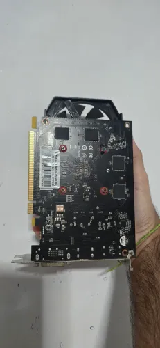 Placa de Vídeo AFox RX 550, 4GB, GDDR5