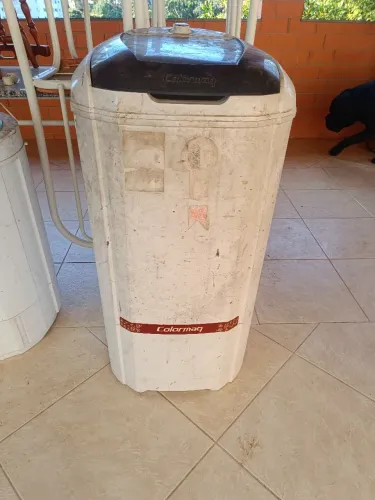Tanquinho para lavar roupa