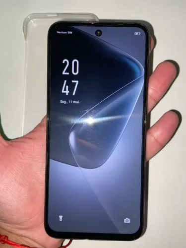 Vende-se telefone na caixa novinho