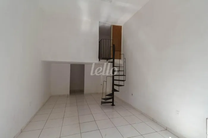 Comercial para alugar no(a) Vila Ede