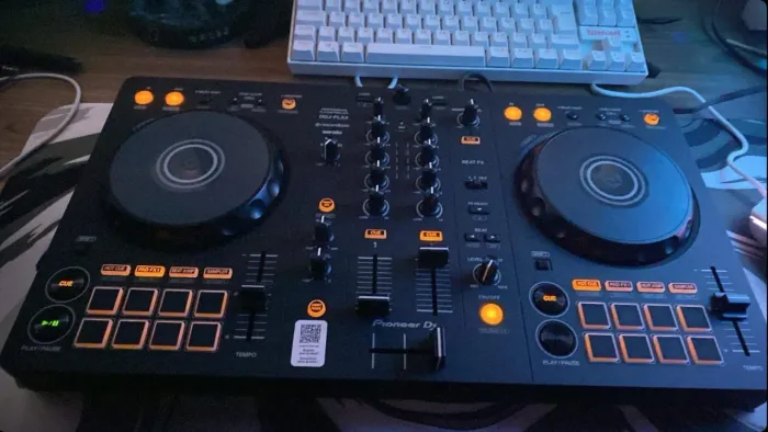 PIONEER DDJFLX4 (pad controlador de DJ)