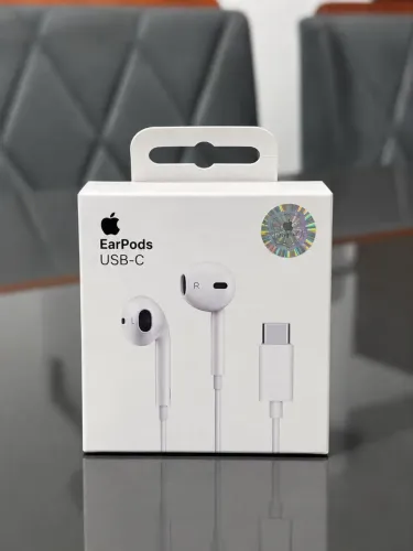 Fone EaePods Fio - Tipo C