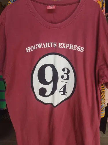 Peça de Blusa por 20 reais