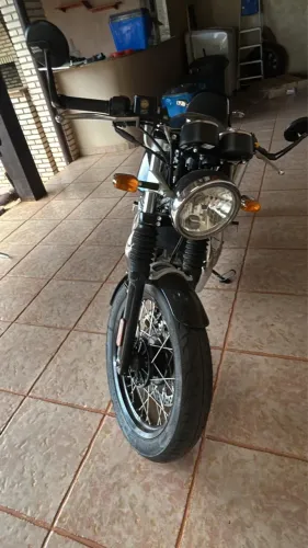 Vendo moto Royal Enfield continental gt 650