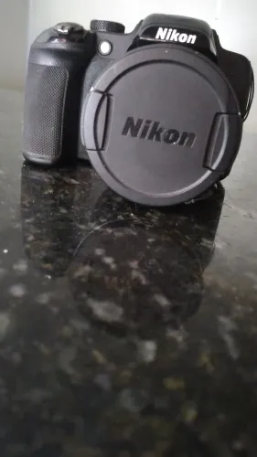 Nikon COOLPIX P600 preta