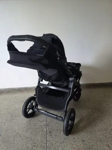 Carrinho gêmeos