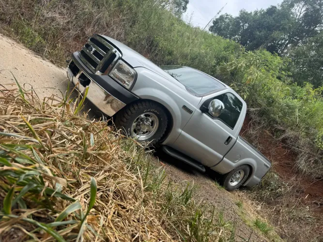 Ford F-250 XLT 4.2 TB Diesel 2000